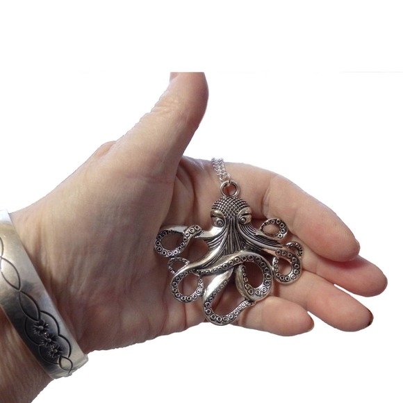 Octopus Necklace or Cthulhu Necklace 3044 - Picture 3 of 4